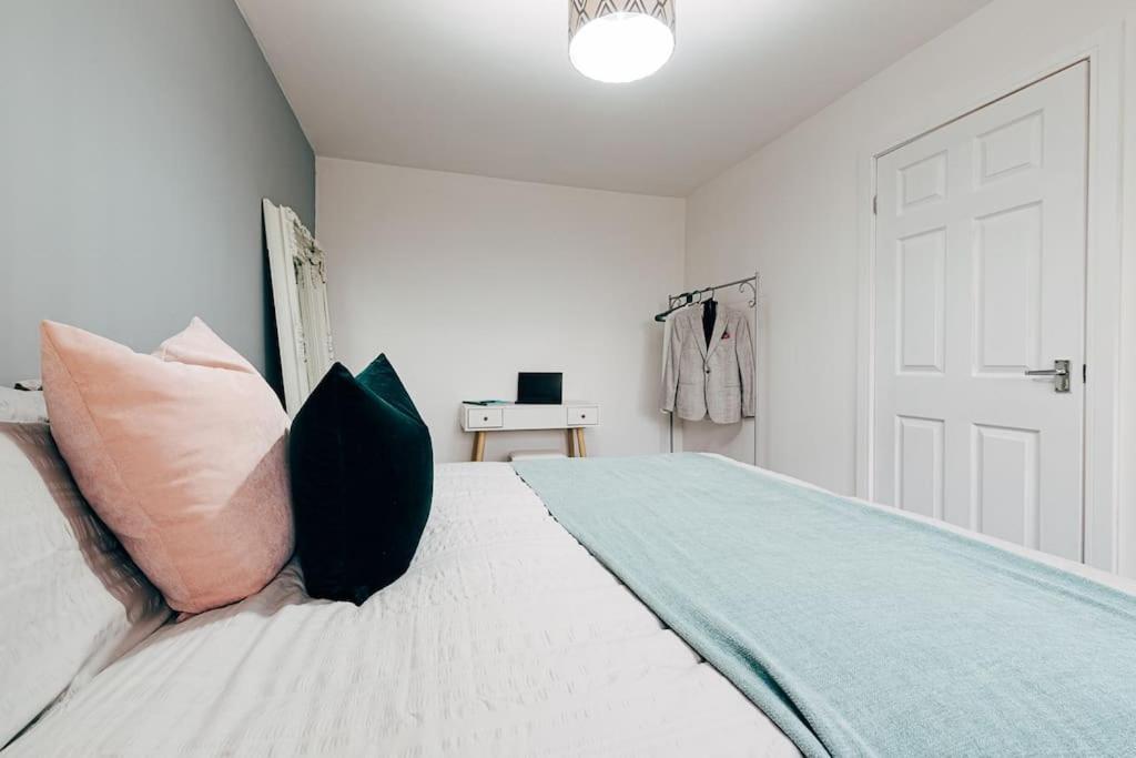 Park & Relax In 1Bd Central Liverpool Home מראה חיצוני תמונה