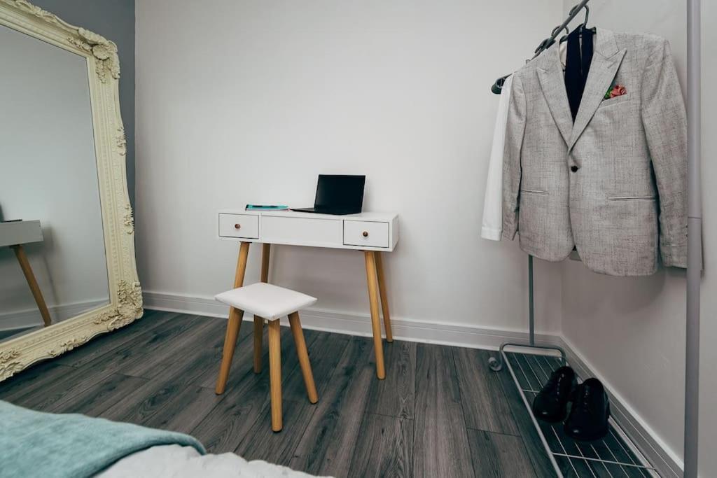 Park & Relax In 1Bd Central Liverpool Home מראה חיצוני תמונה